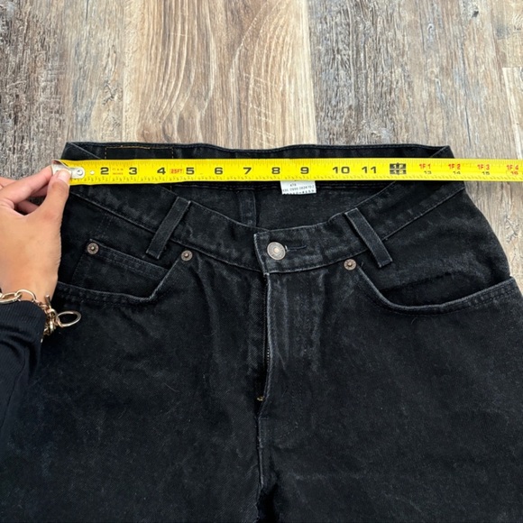 Vintage 90’s Levi’s 550 - Picture 5 of 14